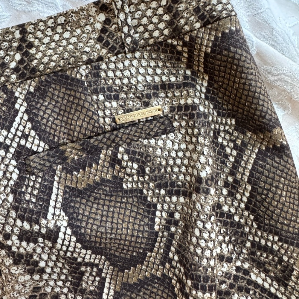 481. MK Michael Kors Python-Print Cargo Pants‎ - image 7